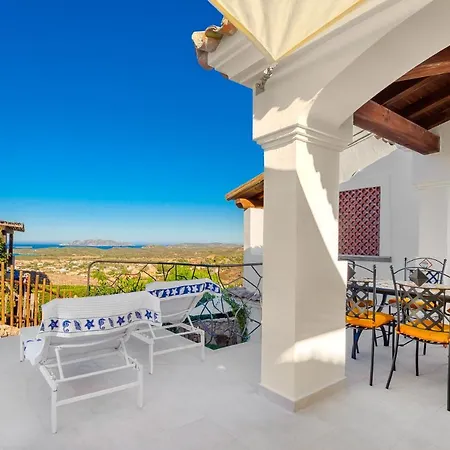 With Breathtaking View I Private Garden I Bbq Villa Porto San Paolo (Sardinia)