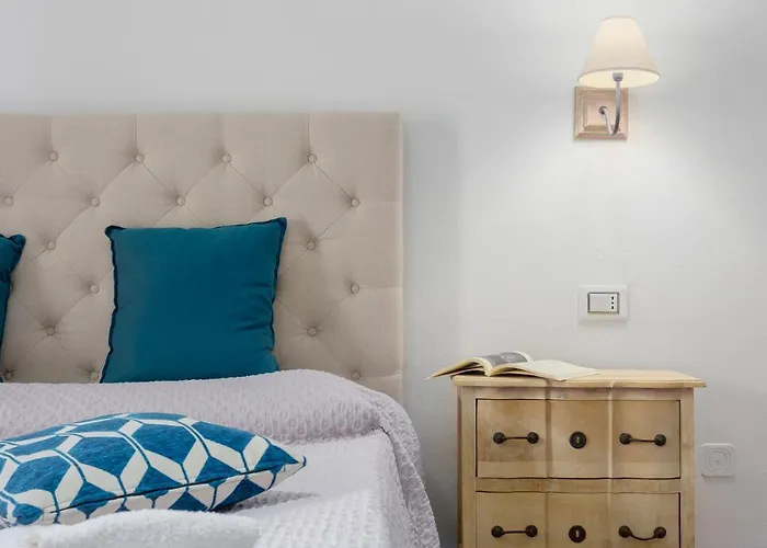 With Breathtaking View I Private Garden I Bbq Villa Porto San Paolo (Sardinia)